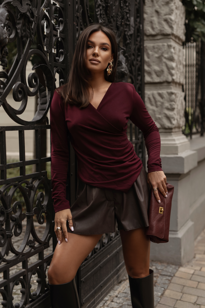 CLAIRE T-Shirt