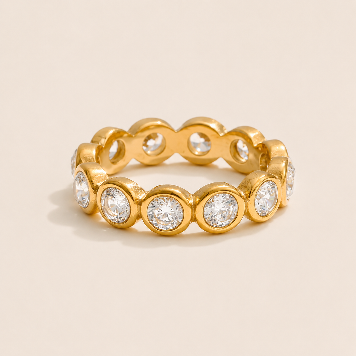 Club Soleil RING