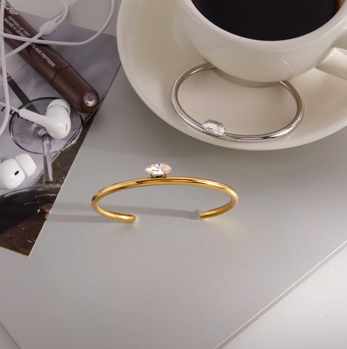 Electric Frost armband