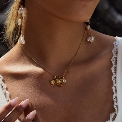 Soft Power ketting