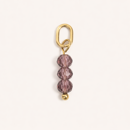 Three Beads bedel